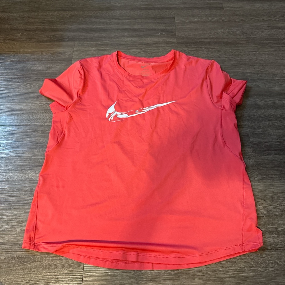 Nike Bright Coral Tee